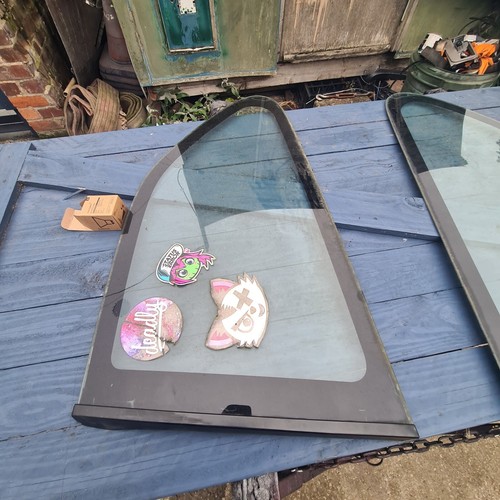 Honda civic window glass rear - window,