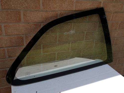 Honda civic window - glass, rear