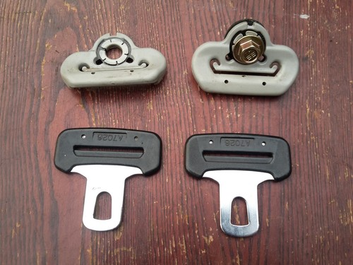 Honda civic front seatbelt - honda,